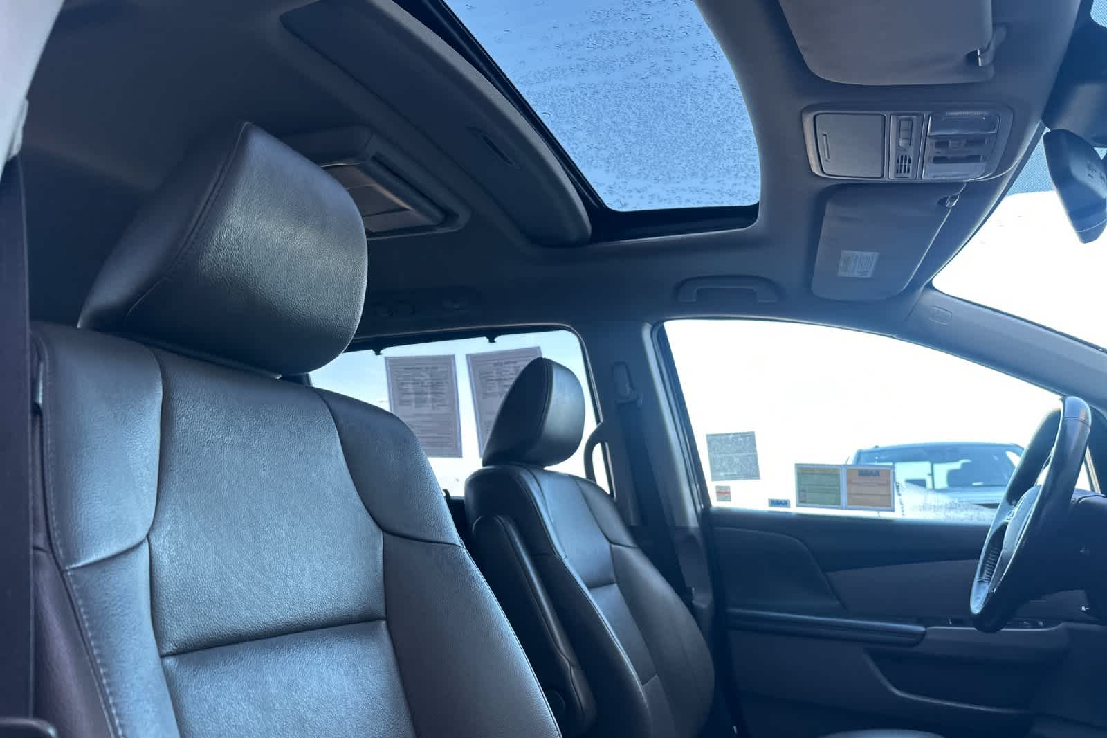 Thumbnail: 2014 Honda Odyssey - 19