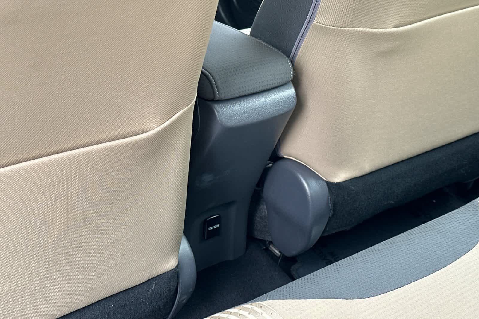 Thumbnail: 2016 Toyota Prius - 14