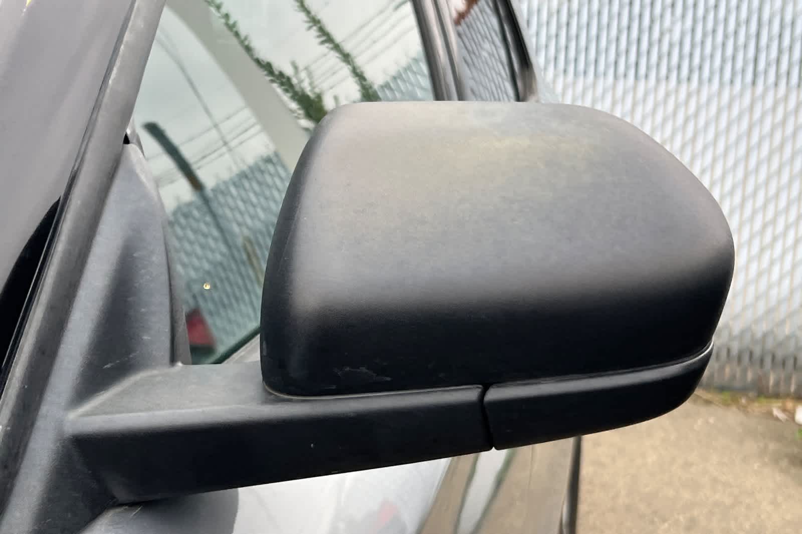 Thumbnail: 2020 Ford Explorer - 21