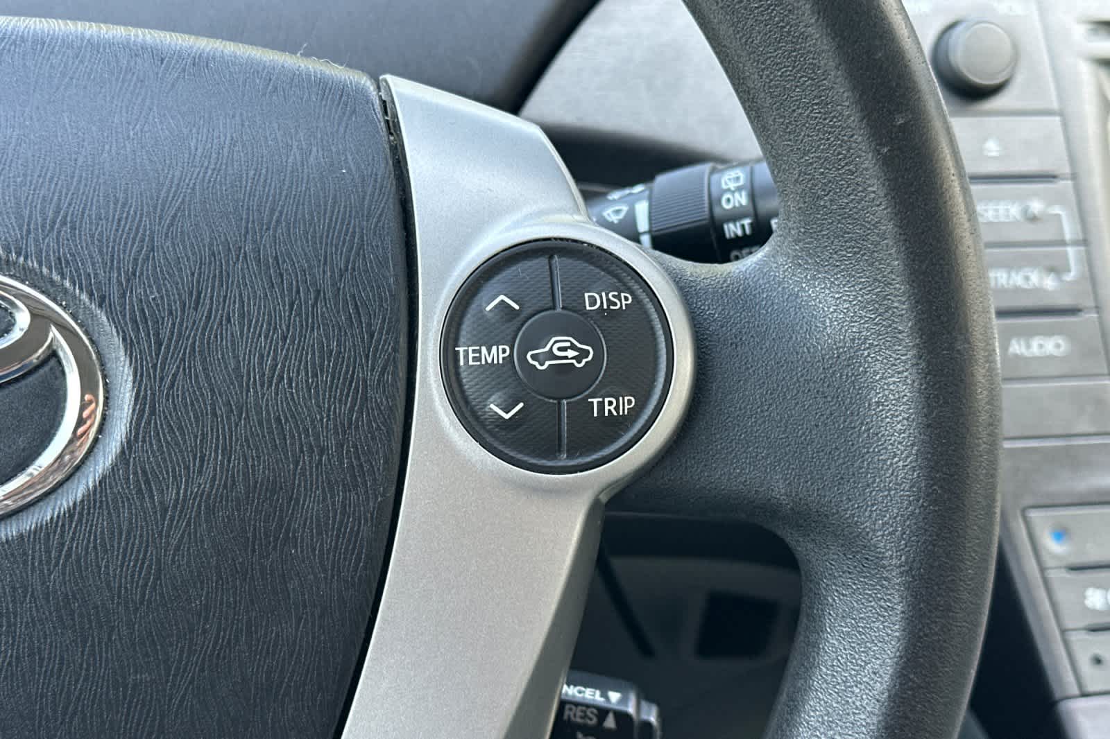 Thumbnail: 2012 Toyota Prius - 25