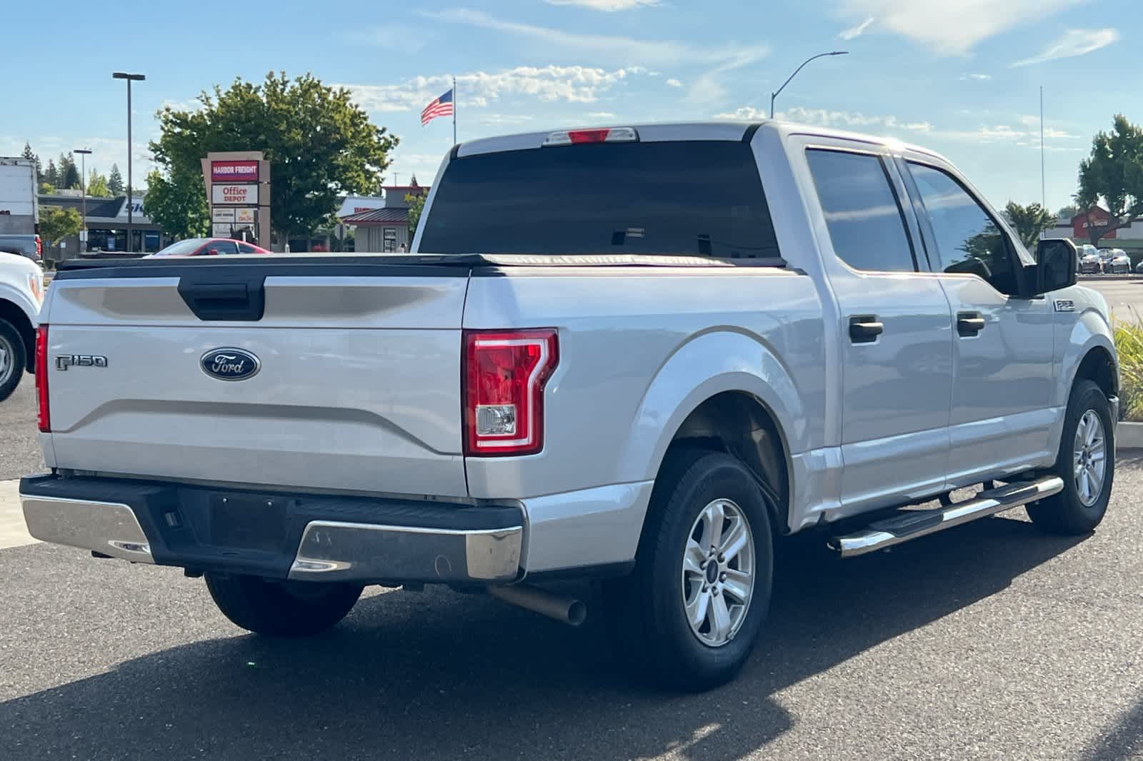 Thumbnail: 2017 Ford F-150 - 2