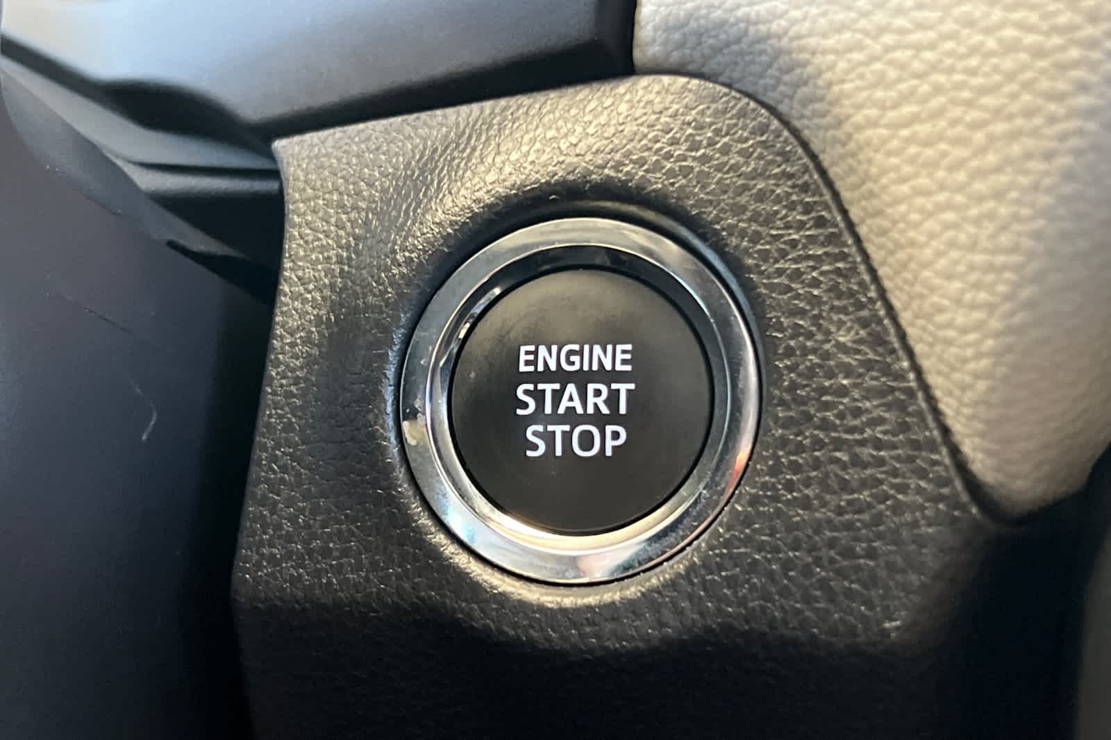 Thumbnail: 2025 Toyota RAV4 - 24