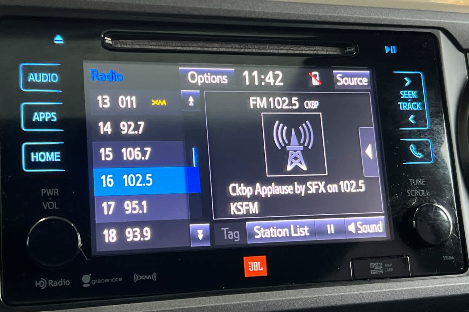 Thumbnail: 2019 Toyota Tacoma - 19