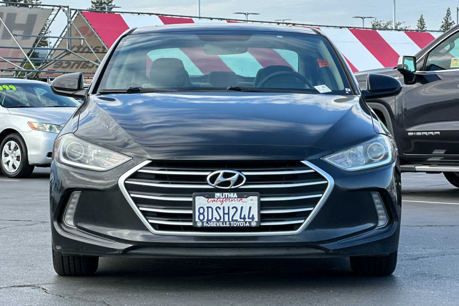 Thumbnail: 2018 Hyundai Elantra - 10