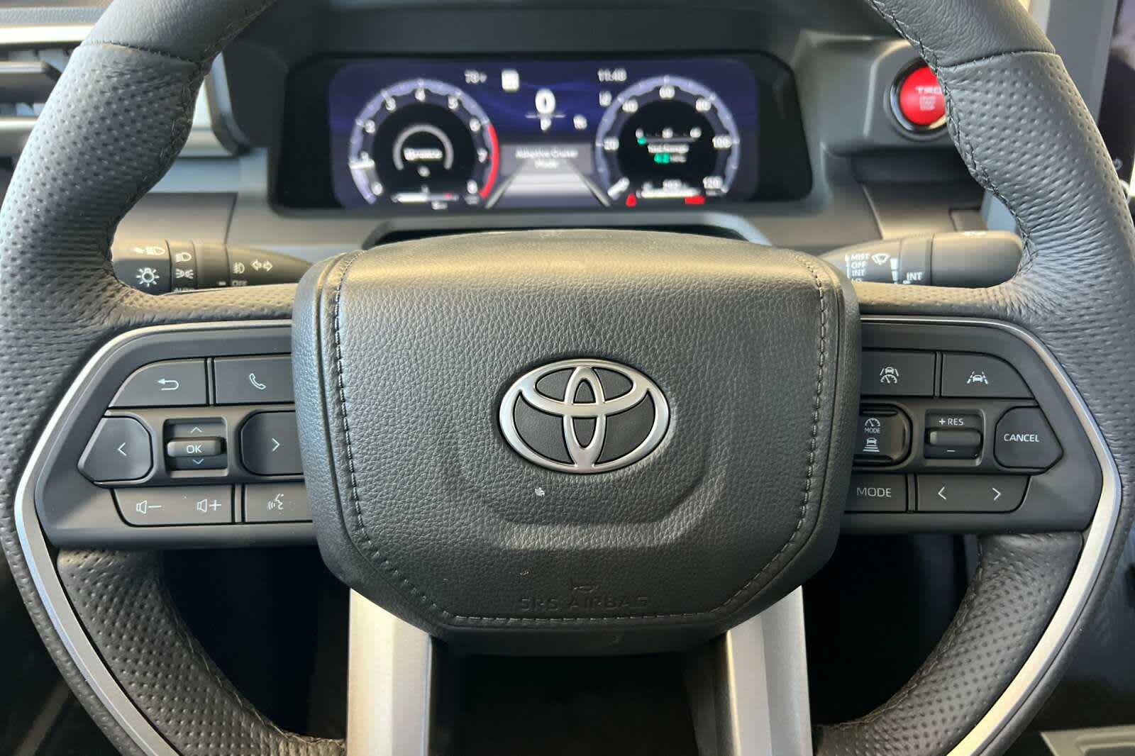 2025 Toyota Tacoma TRD Off-Road 23