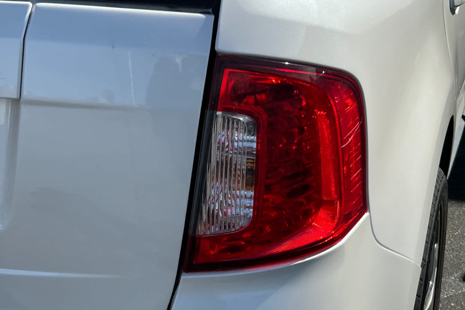 Thumbnail: 2013 Ford Edge - 16