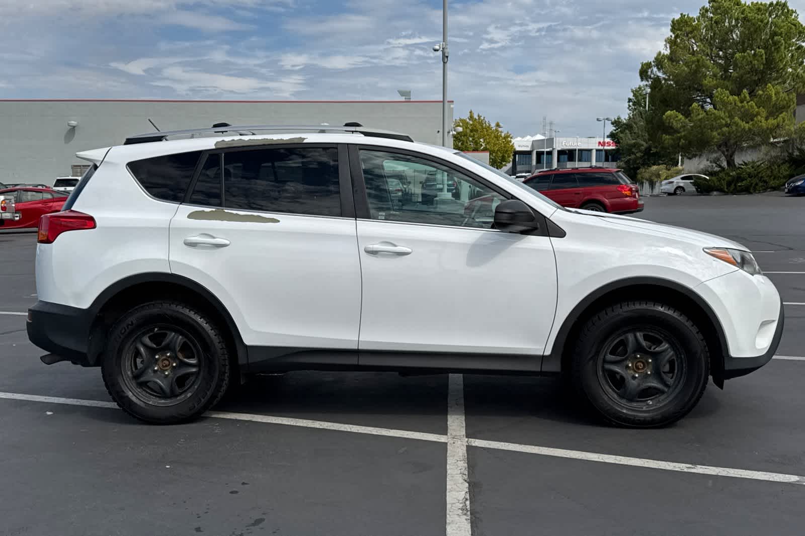Thumbnail: 2014 Toyota RAV4 - 6