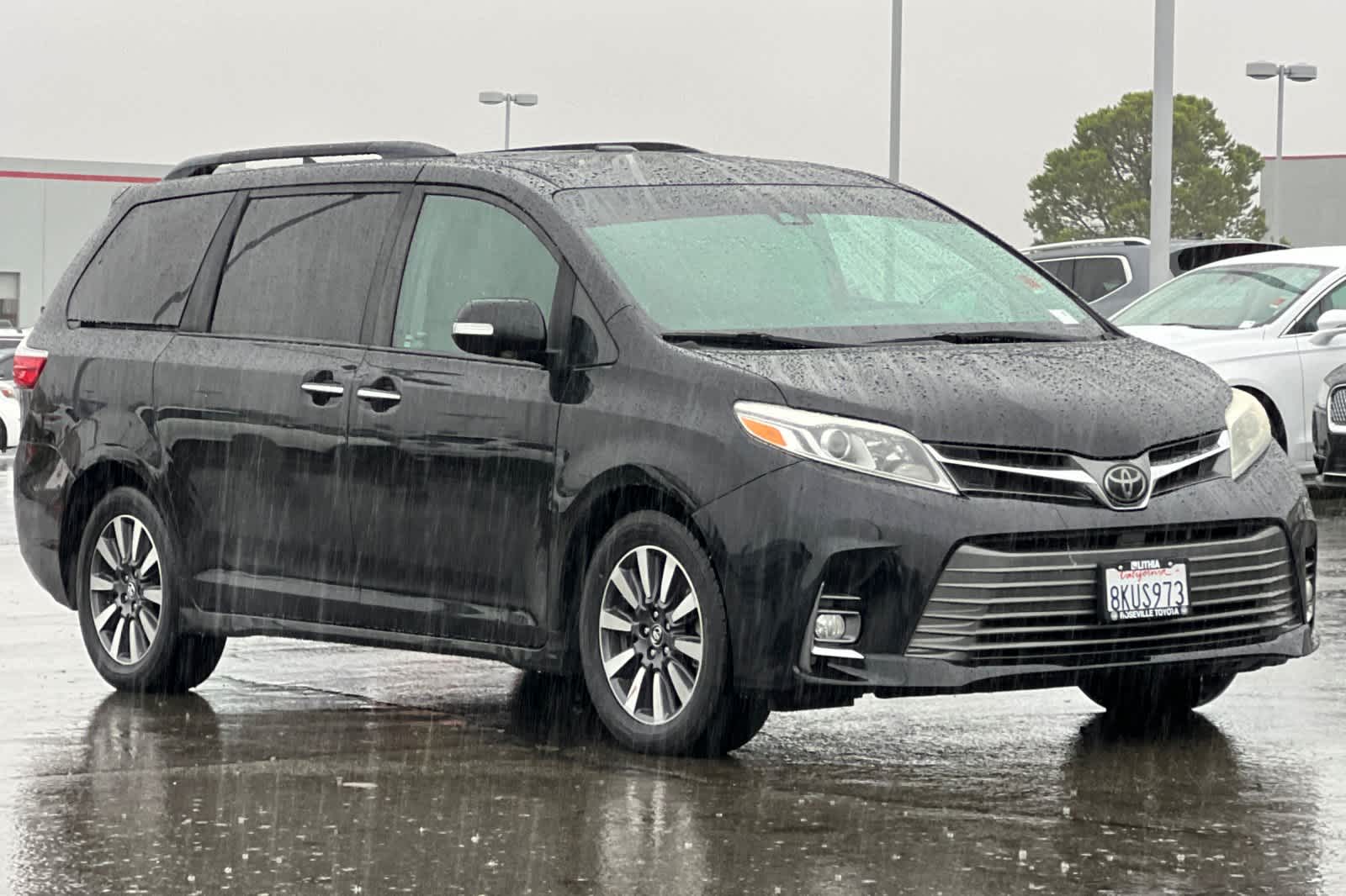 Thumbnail: 2019 Toyota Sienna - 5