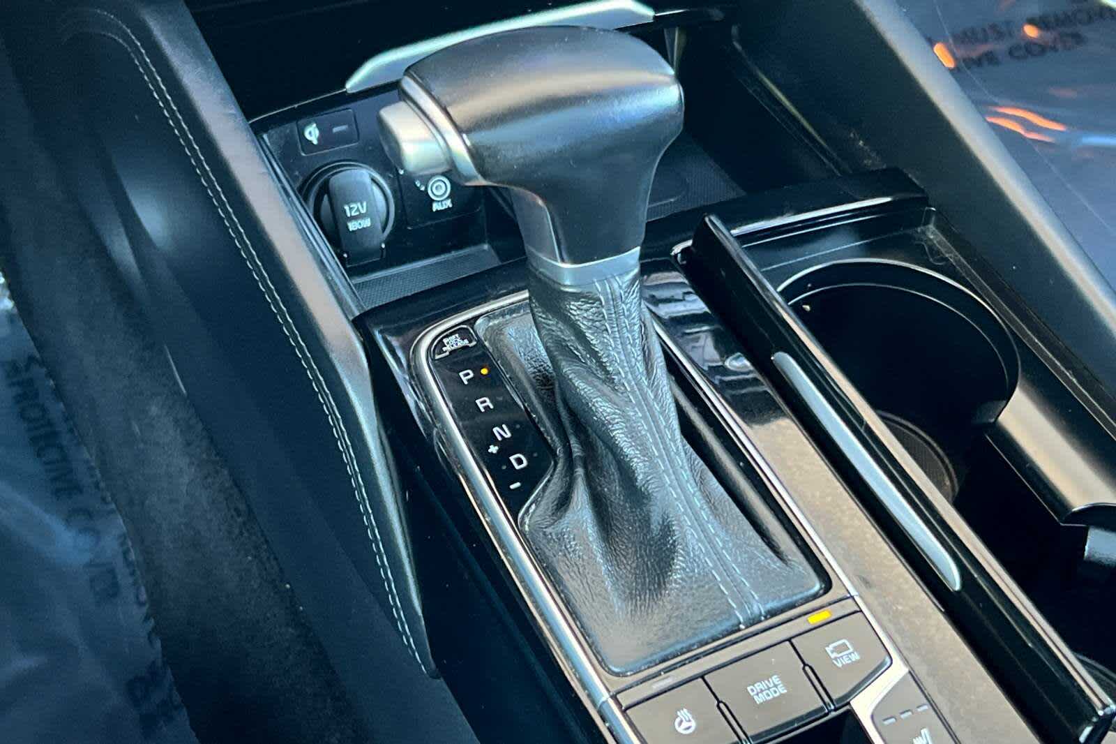 Thumbnail: 2017 Kia Cadenza - 24