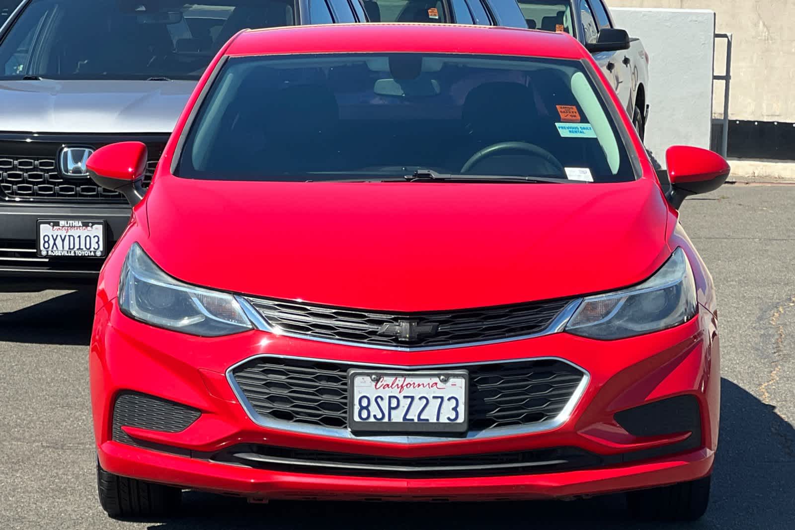 Thumbnail: 2017 Chevrolet Cruze - 10