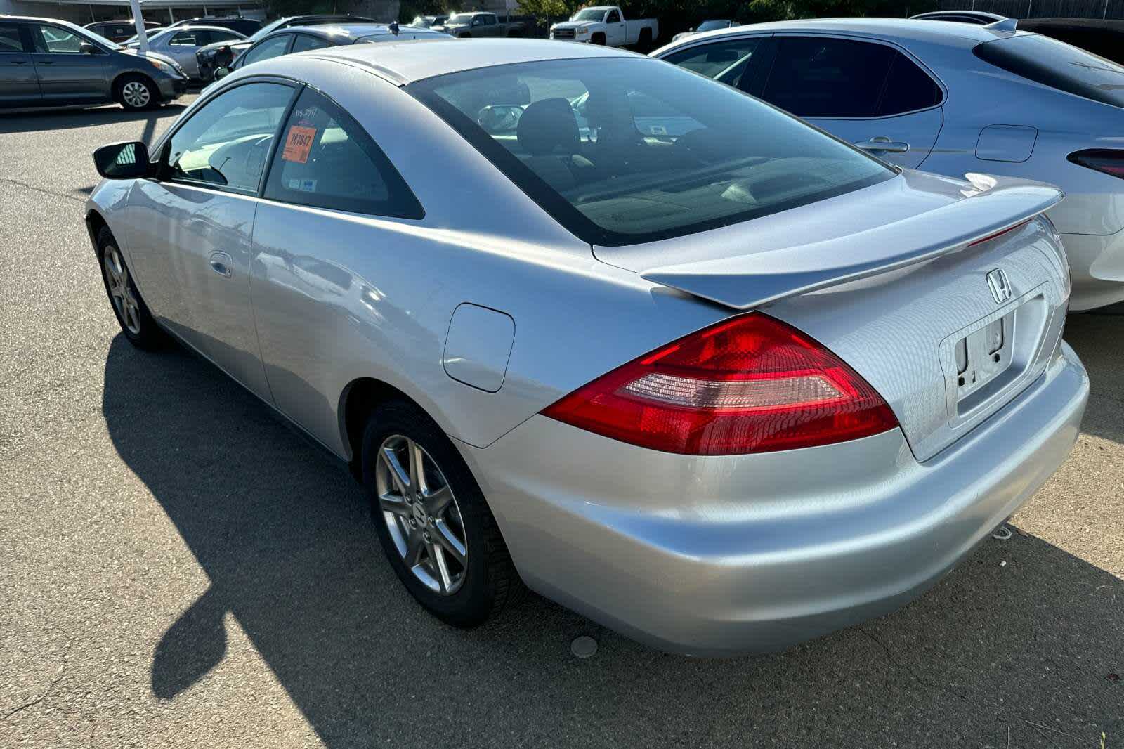 2004 Honda Accord LXi 5