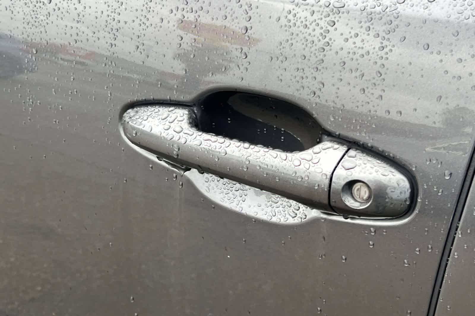 Thumbnail: 2022 Toyota Tacoma - 15