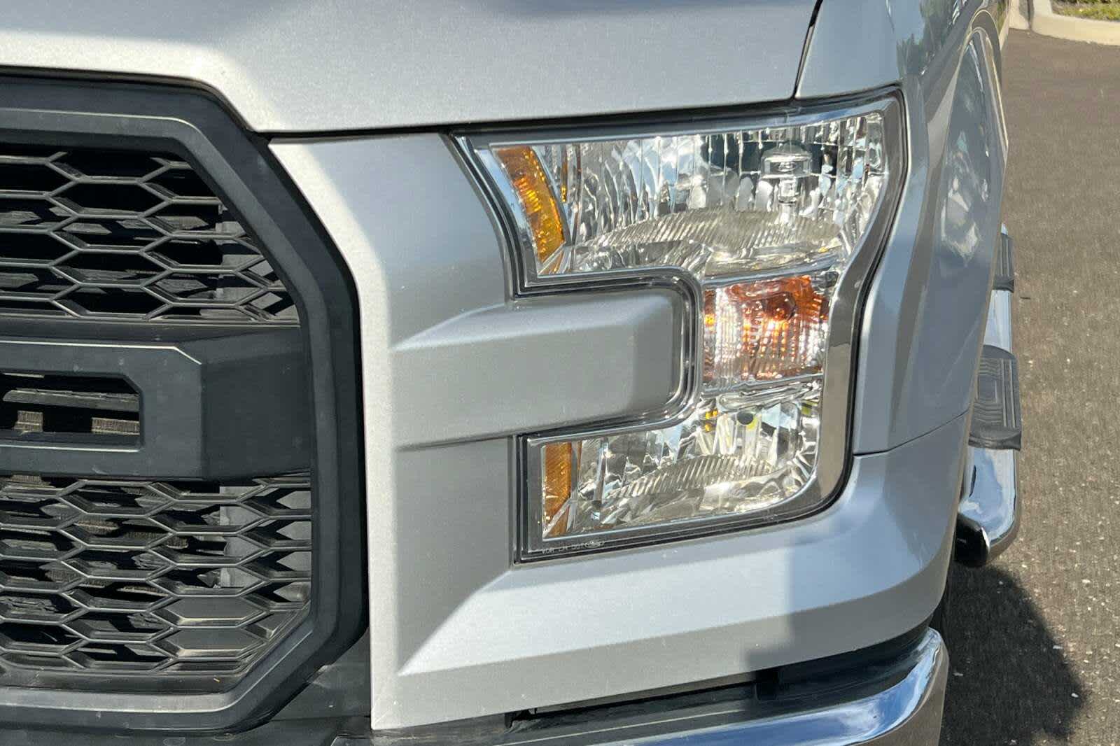 Thumbnail: 2017 Ford F-150 - 11