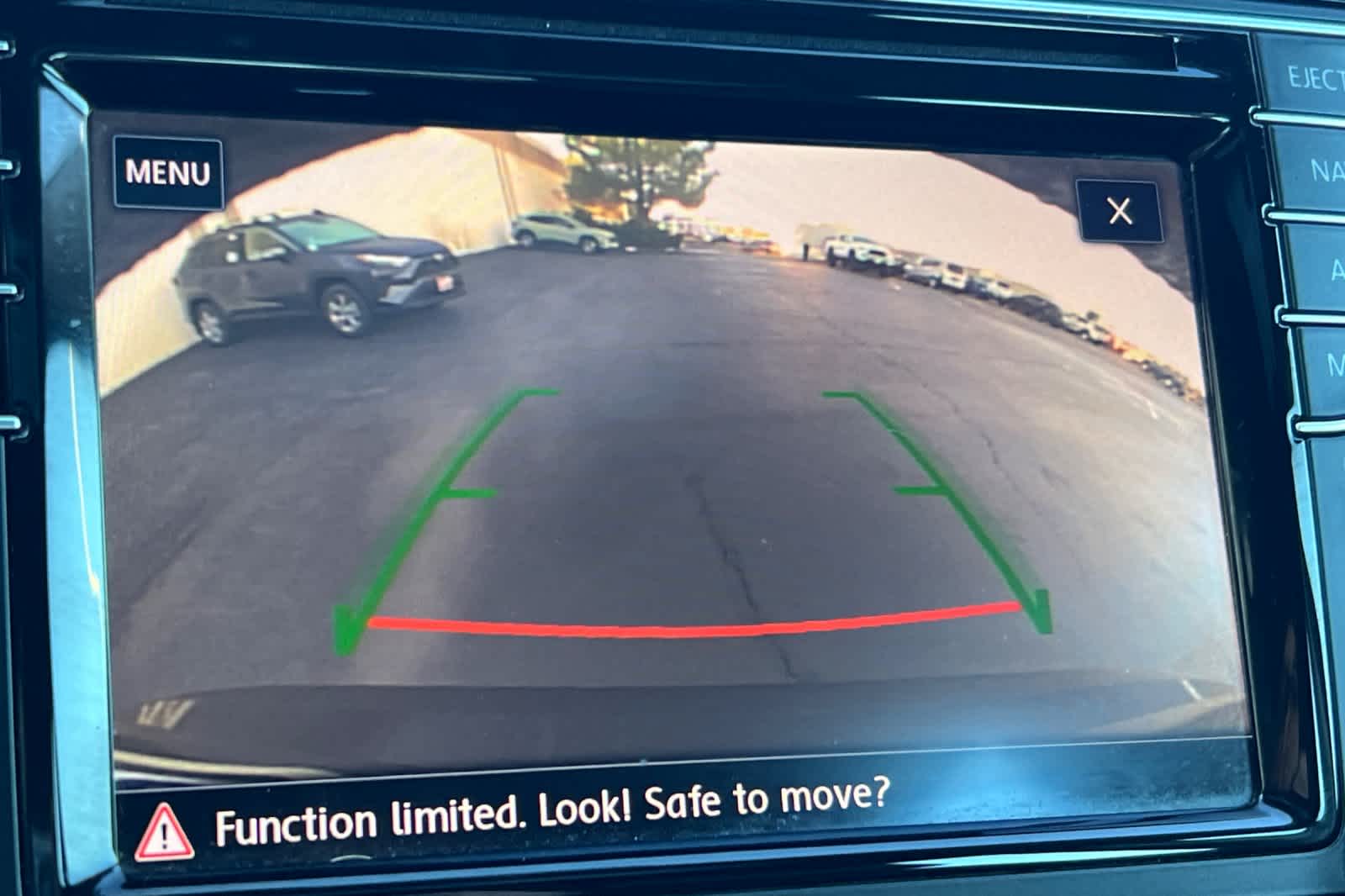 Thumbnail: 2018 Volkswagen Passat - 21