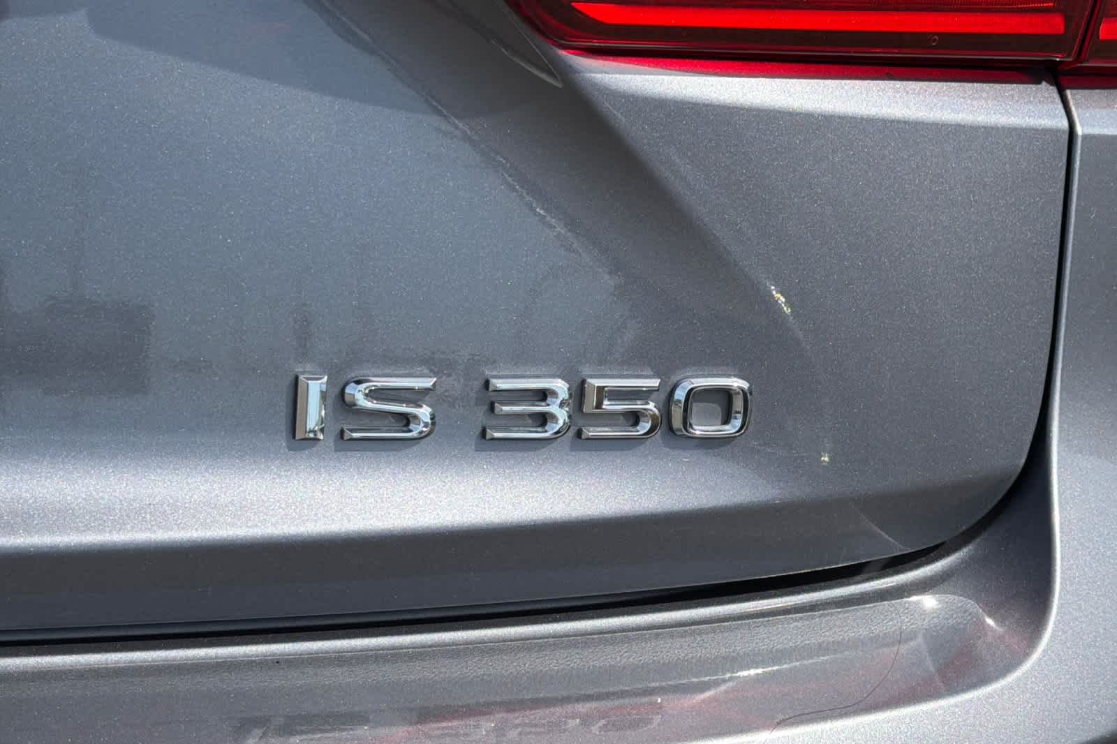 Thumbnail: 2014 Lexus IS - 32