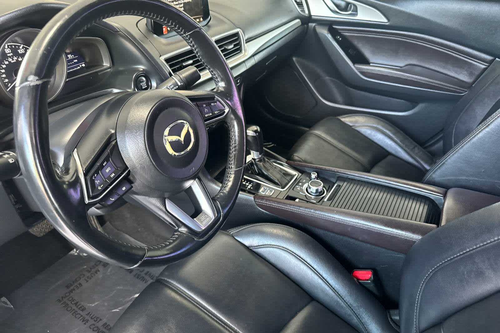 Thumbnail: 2018 Mazda Mazda3 - 11