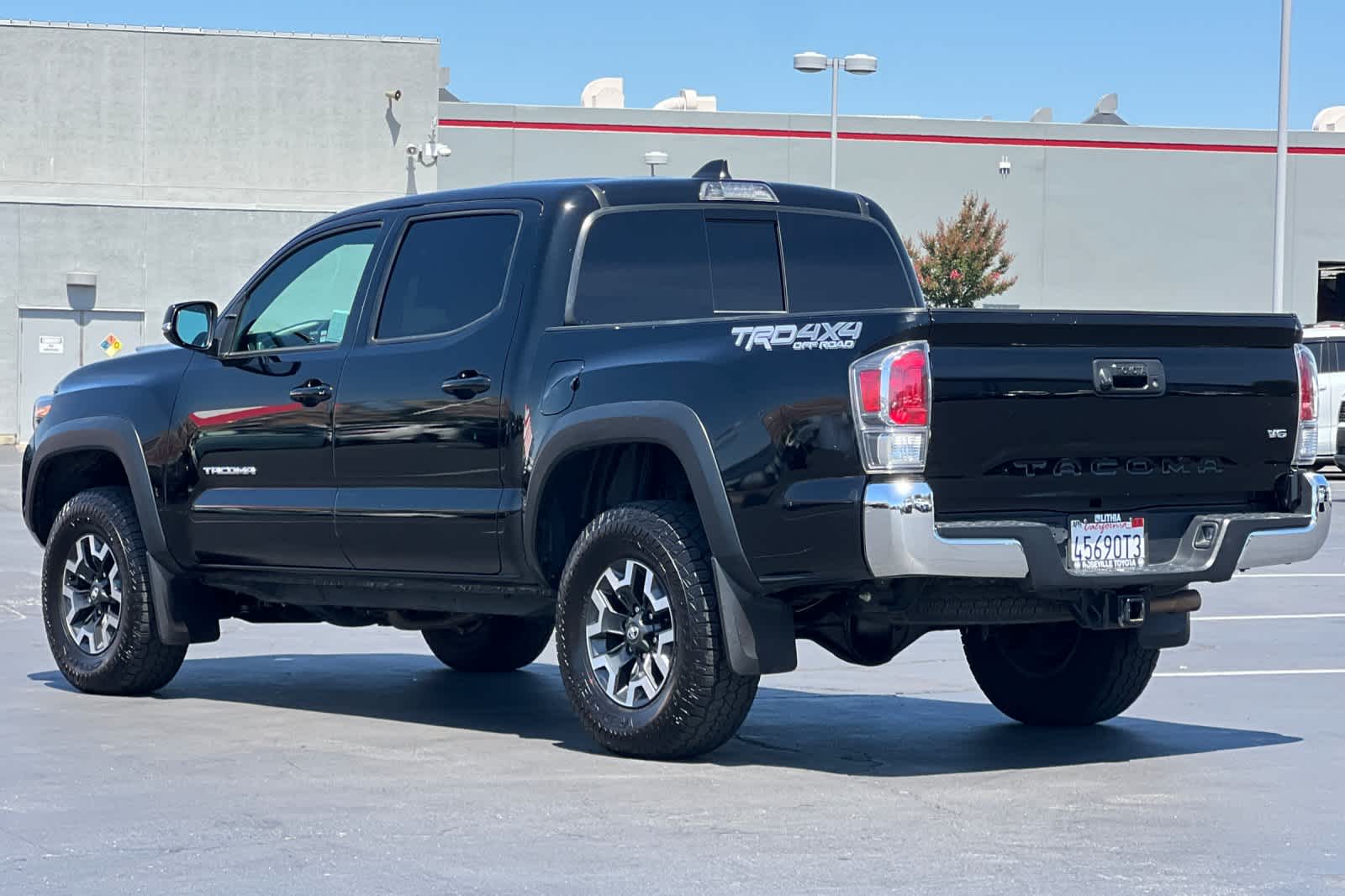 Thumbnail: 2023 Toyota Tacoma - 7