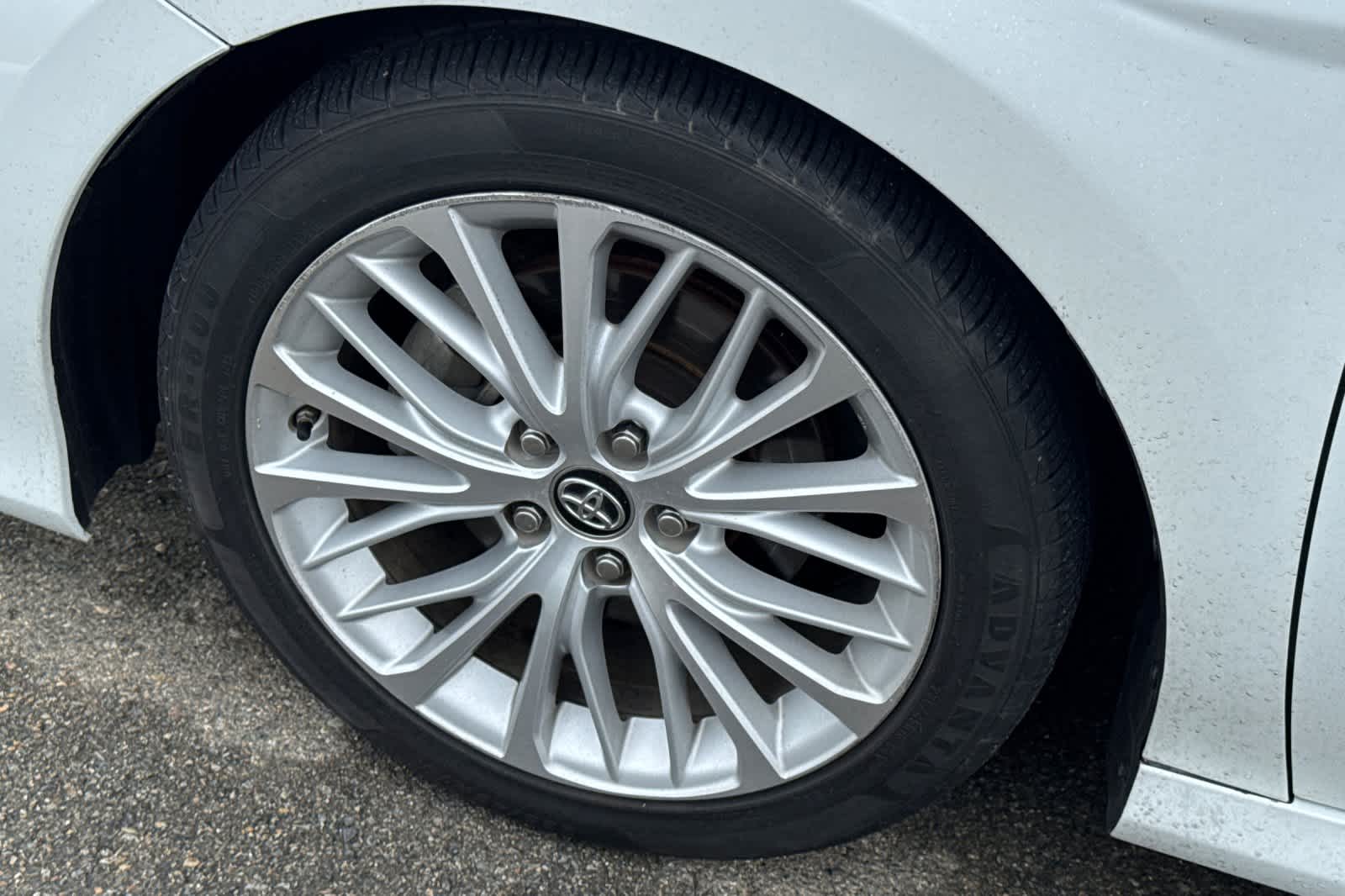 Thumbnail: 2019 Toyota Camry - 22