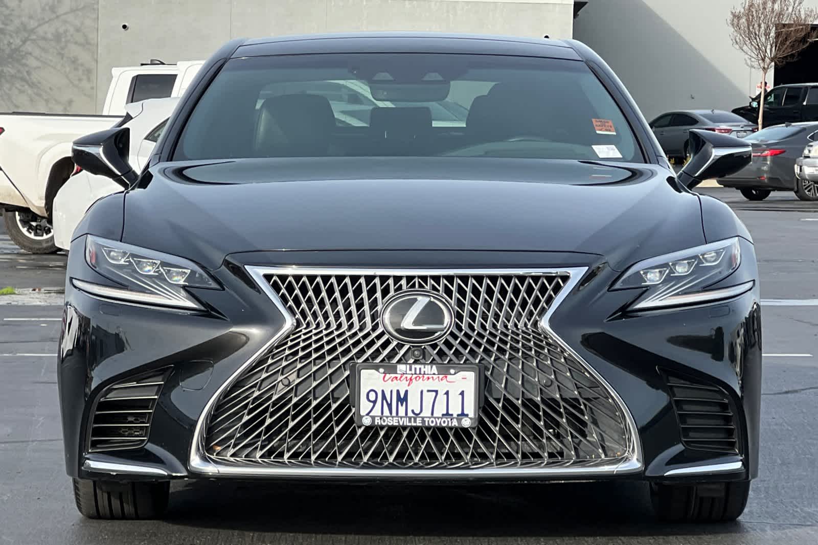 Thumbnail: 2018 Lexus LS - 10