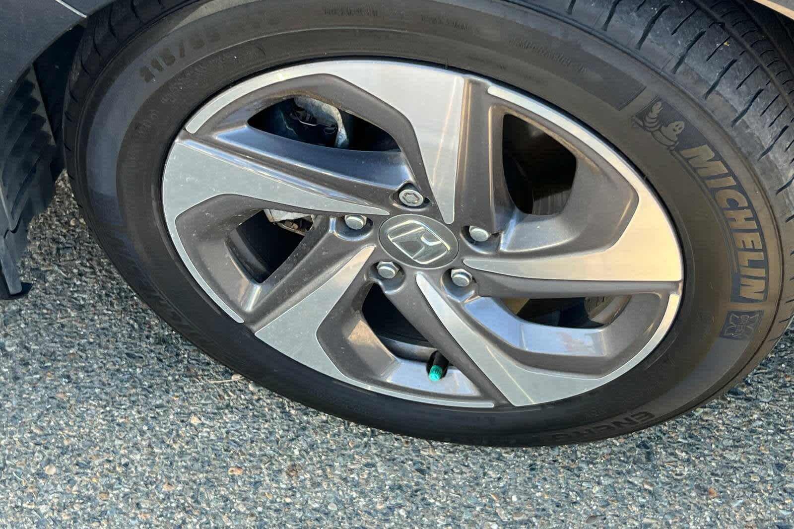 Thumbnail: 2019 Honda Insight - 21