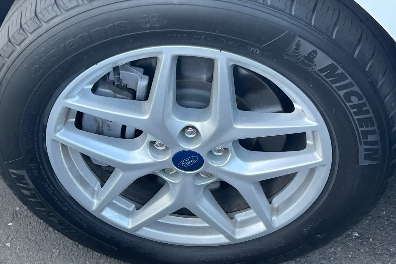 Thumbnail: 2022 Ford Edge - 10