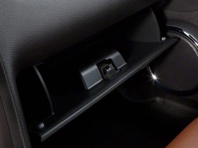 Thumbnail: 2010 Ford Mustang - 16