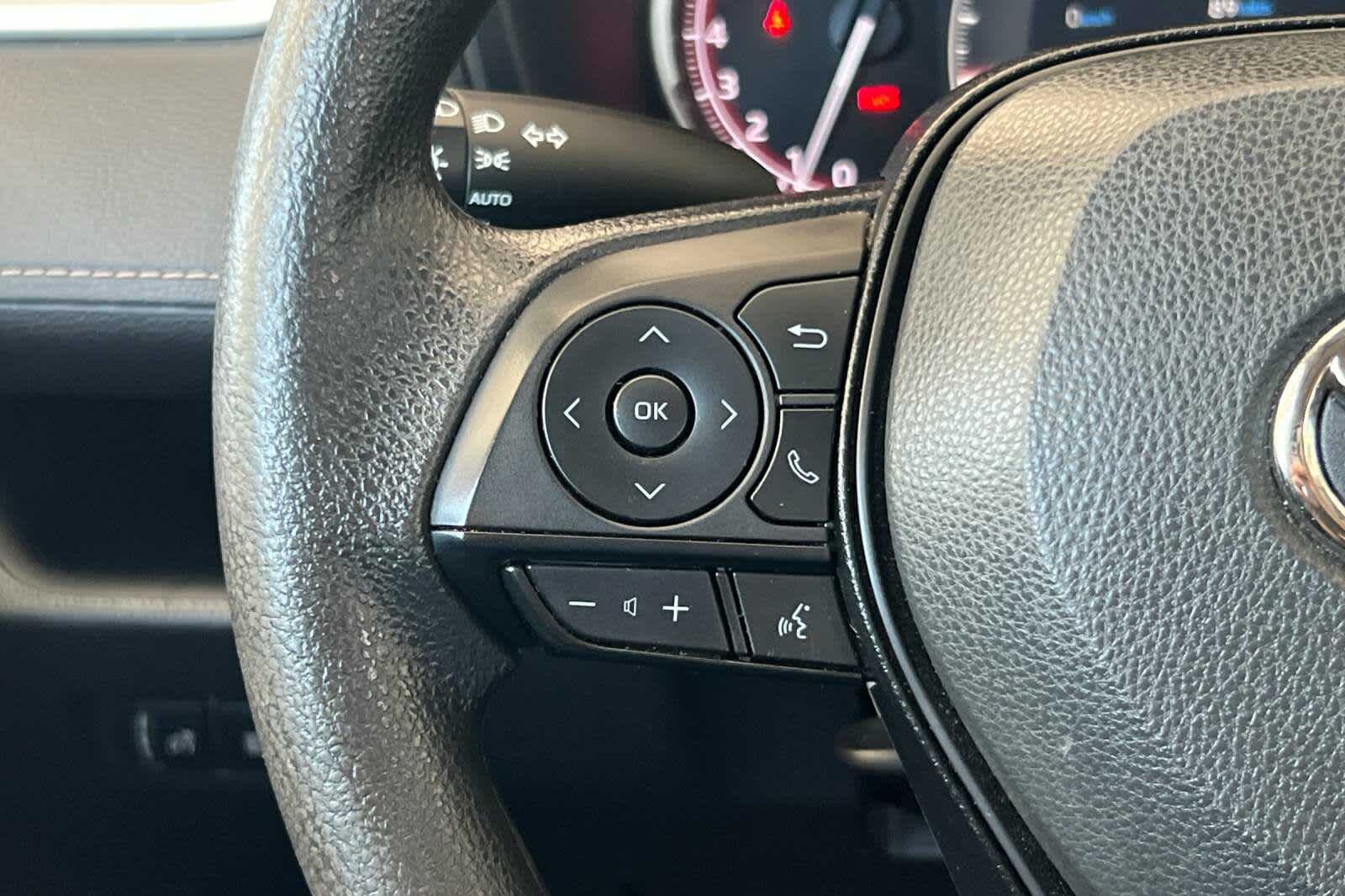 Thumbnail: 2023 Toyota RAV4 - 26
