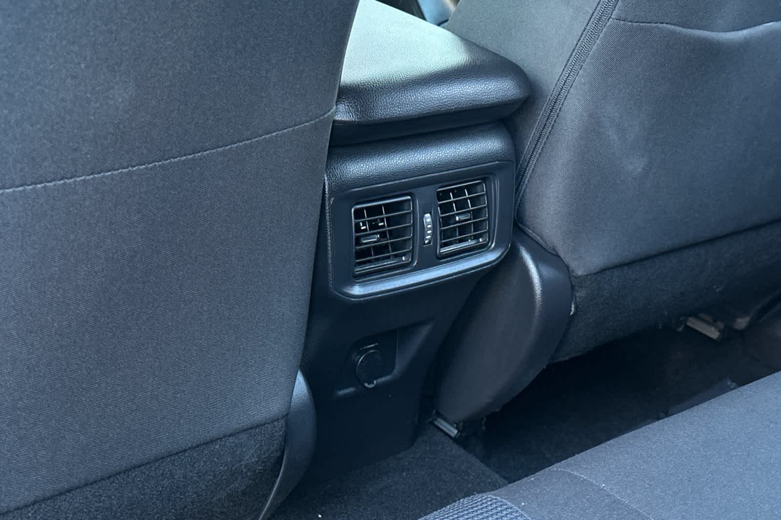 Thumbnail: 2025 Toyota RAV4 - 14