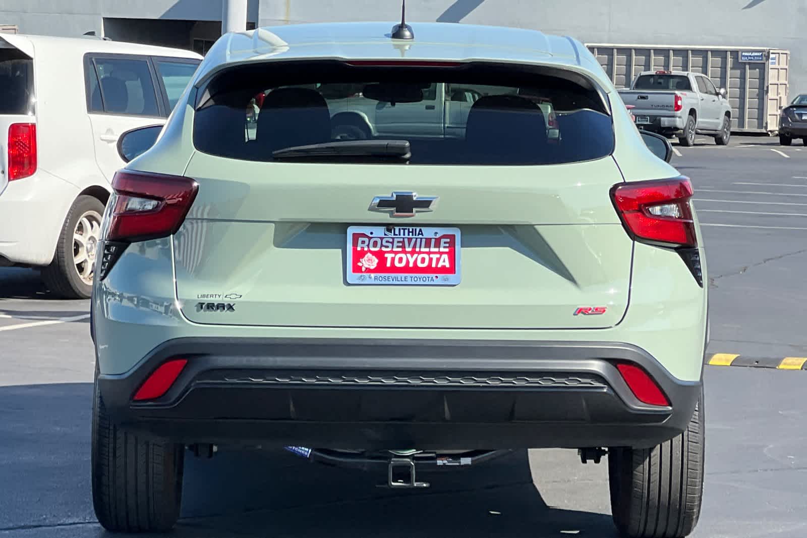 Thumbnail: 2024 Chevrolet Trax - 8