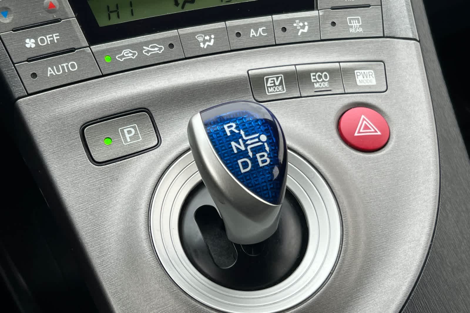 Thumbnail: 2013 Toyota Prius - 24