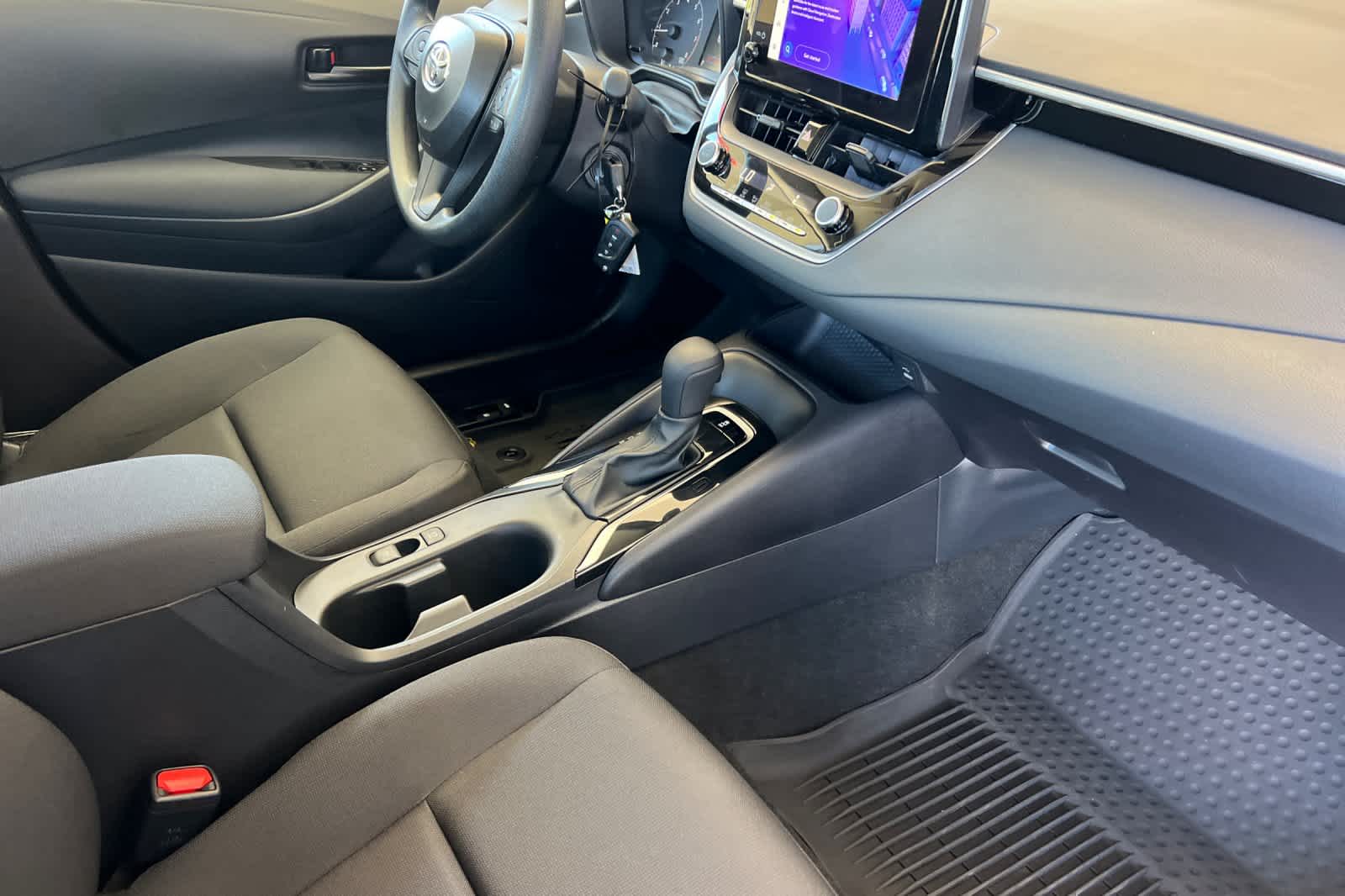 Thumbnail: 2025 Toyota Corolla - 15