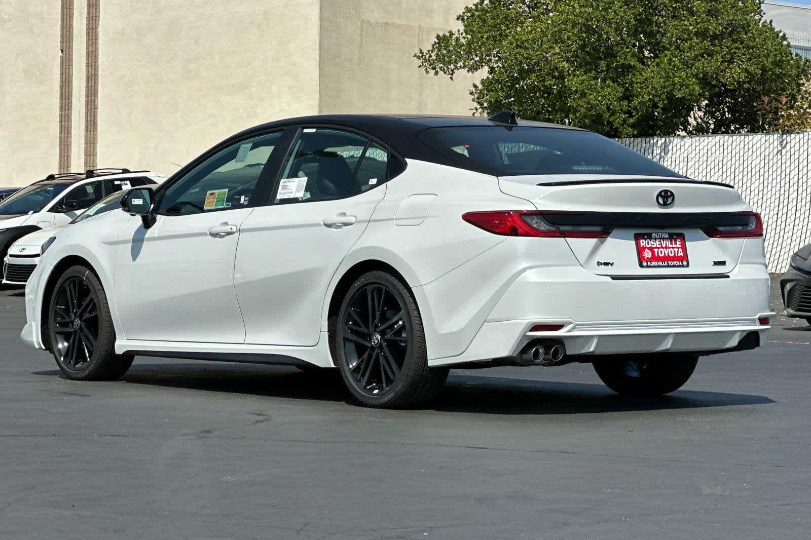 2025 Toyota Camry XSE 6