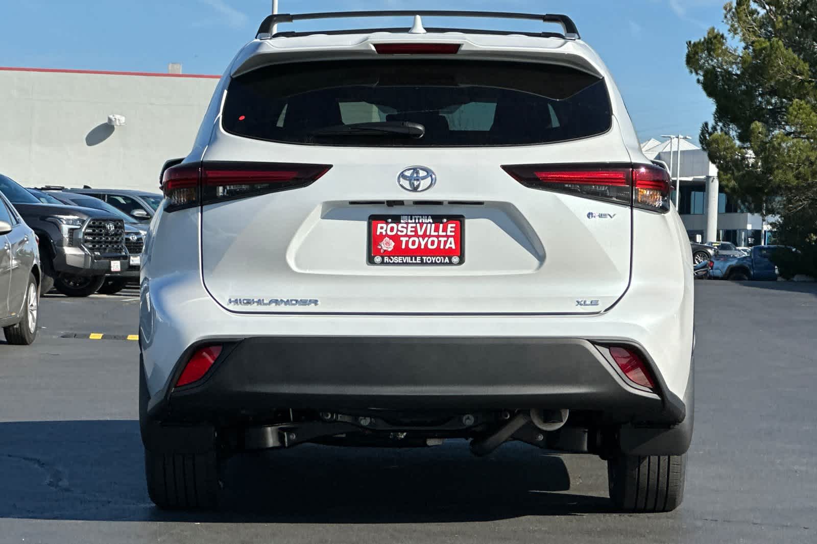 Thumbnail: 2026 Toyota Highlander - 7