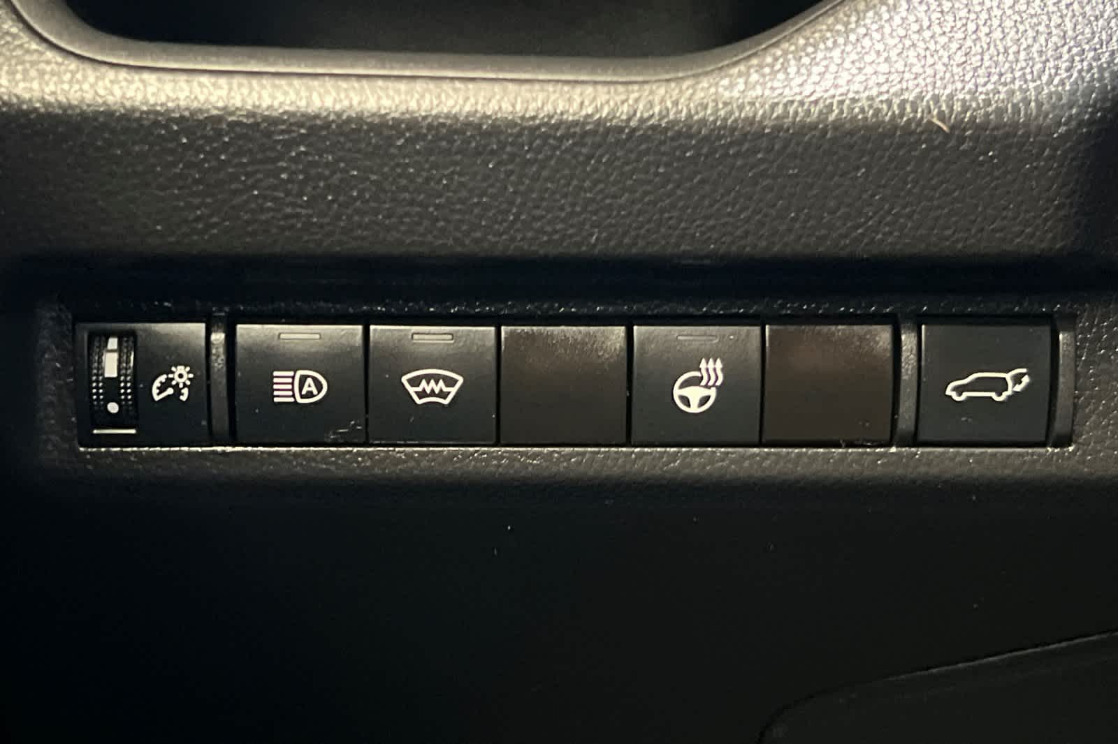 Thumbnail: 2024 Toyota RAV4 - 30