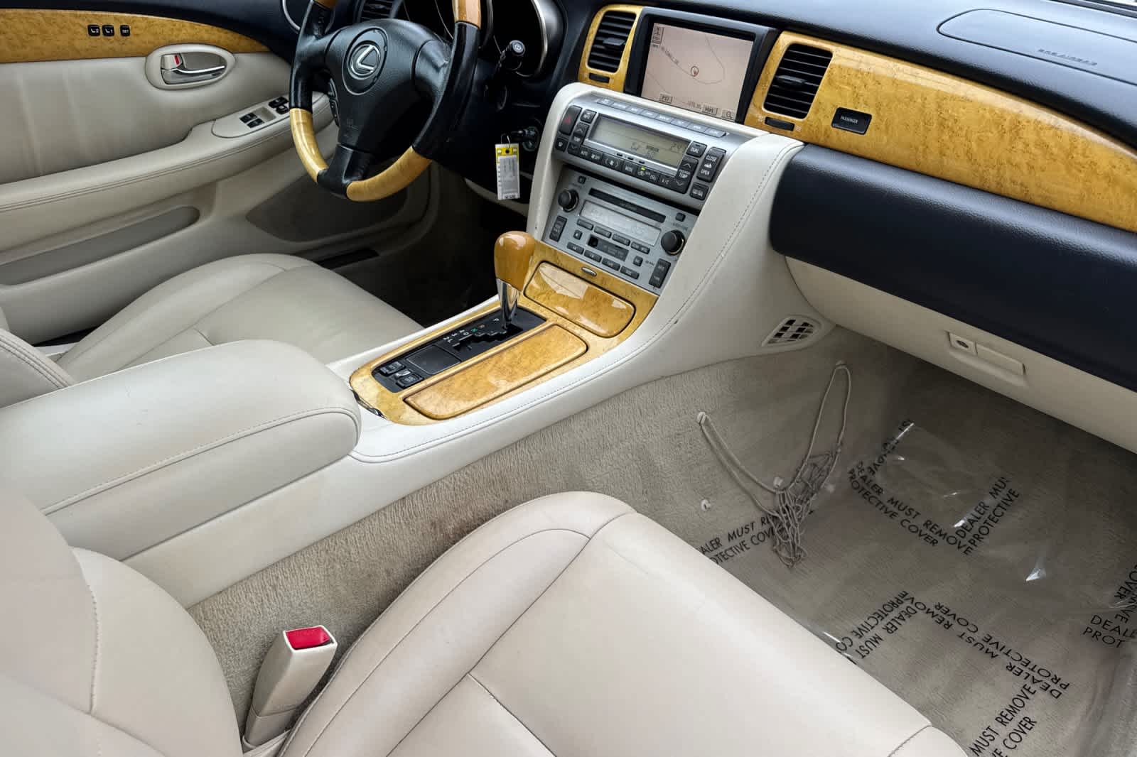 Thumbnail: 2004 Lexus SC - 15