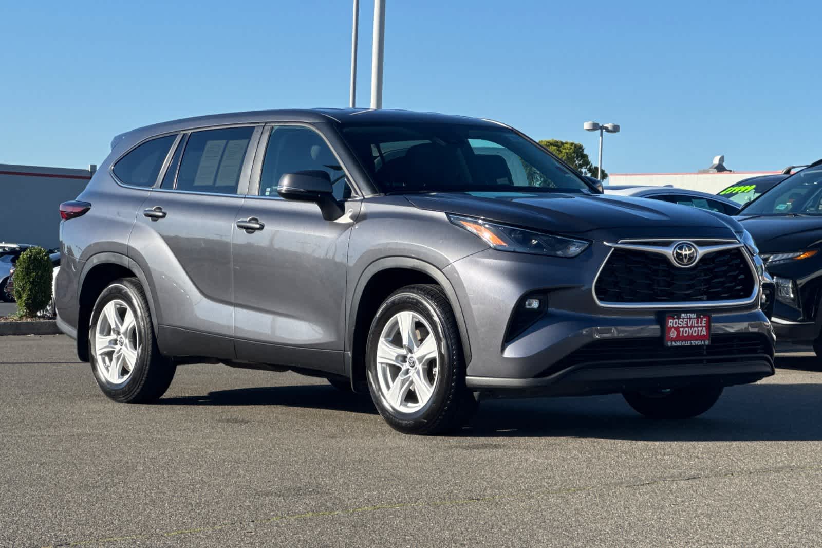 Thumbnail: 2024 Toyota Highlander - 5