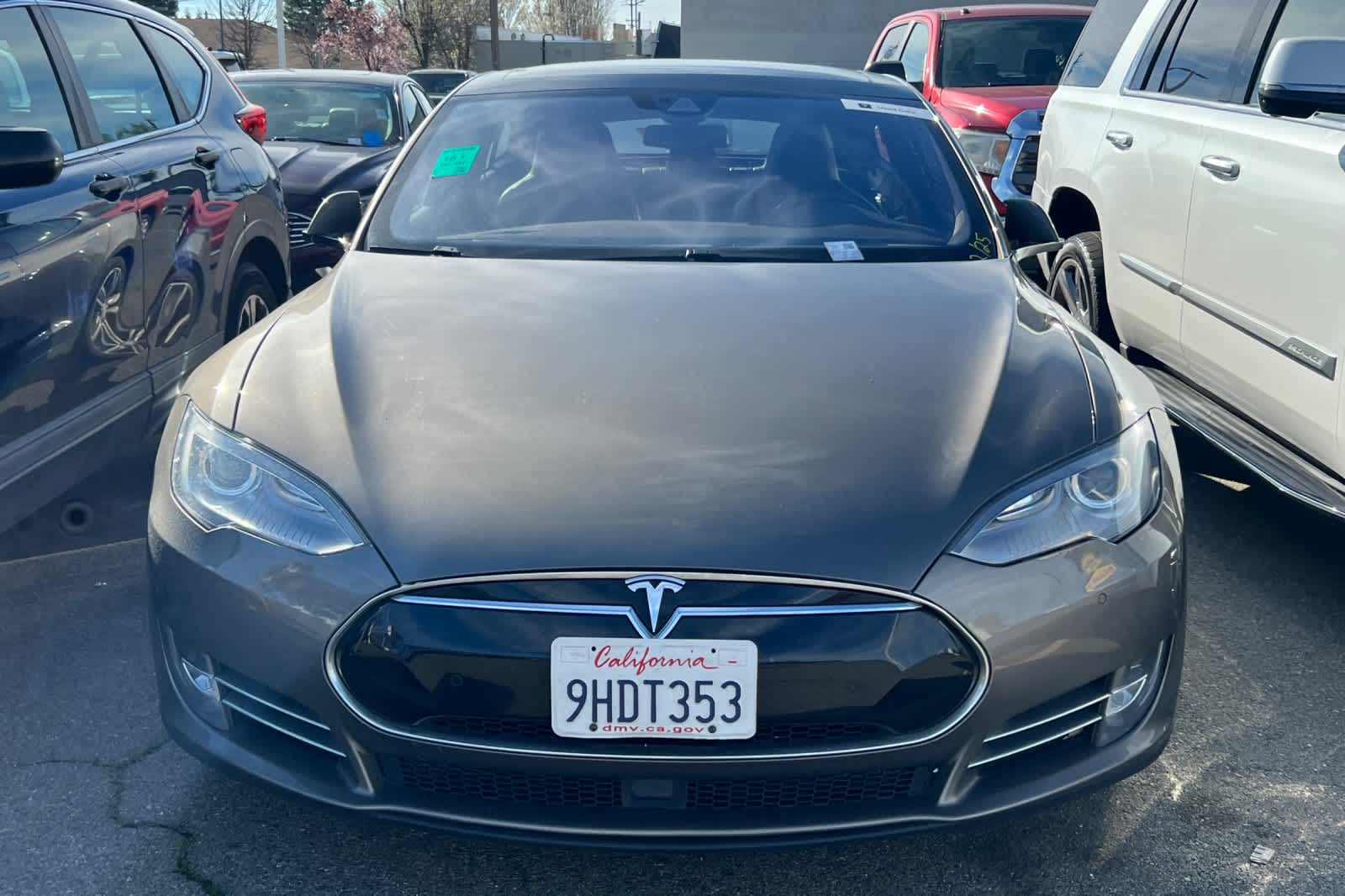 Thumbnail: 2015 Tesla Model S - 6
