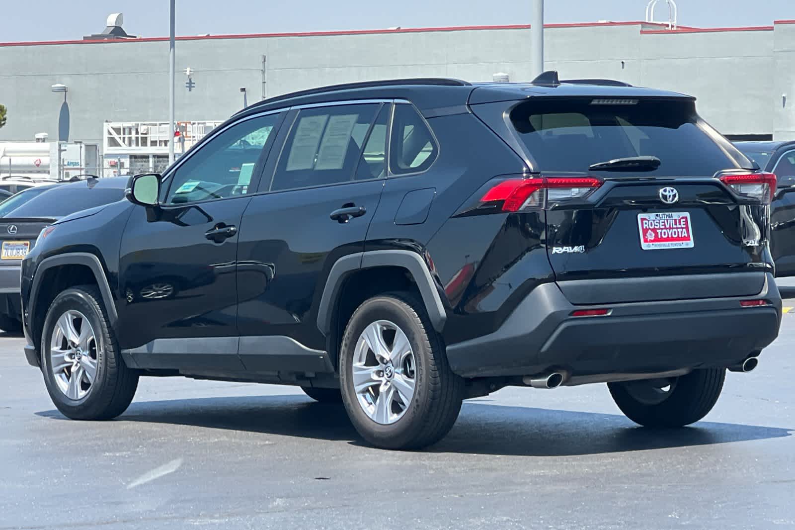 Thumbnail: 2023 Toyota RAV4 - 7