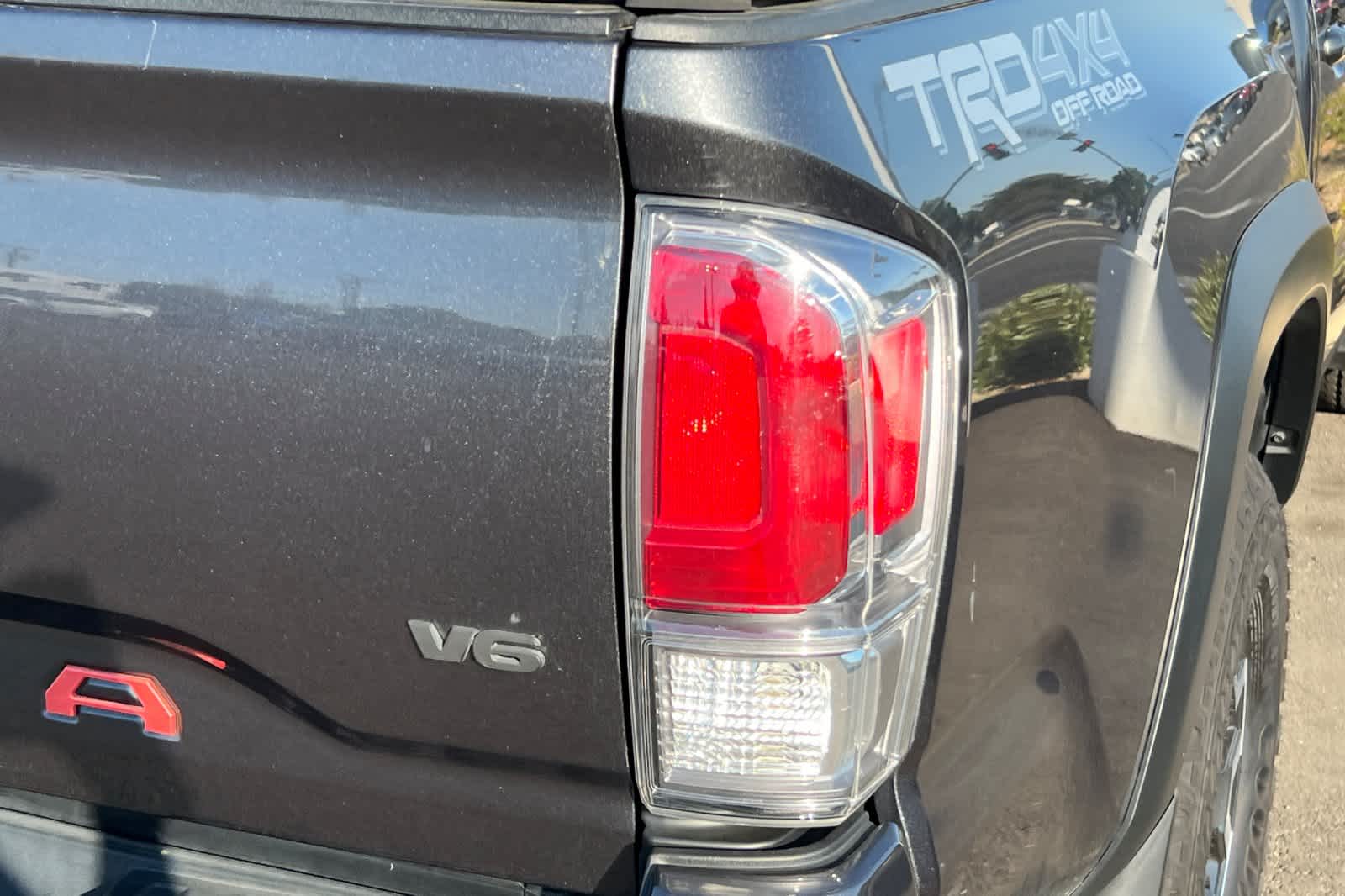 Thumbnail: 2022 Toyota Tacoma - 17