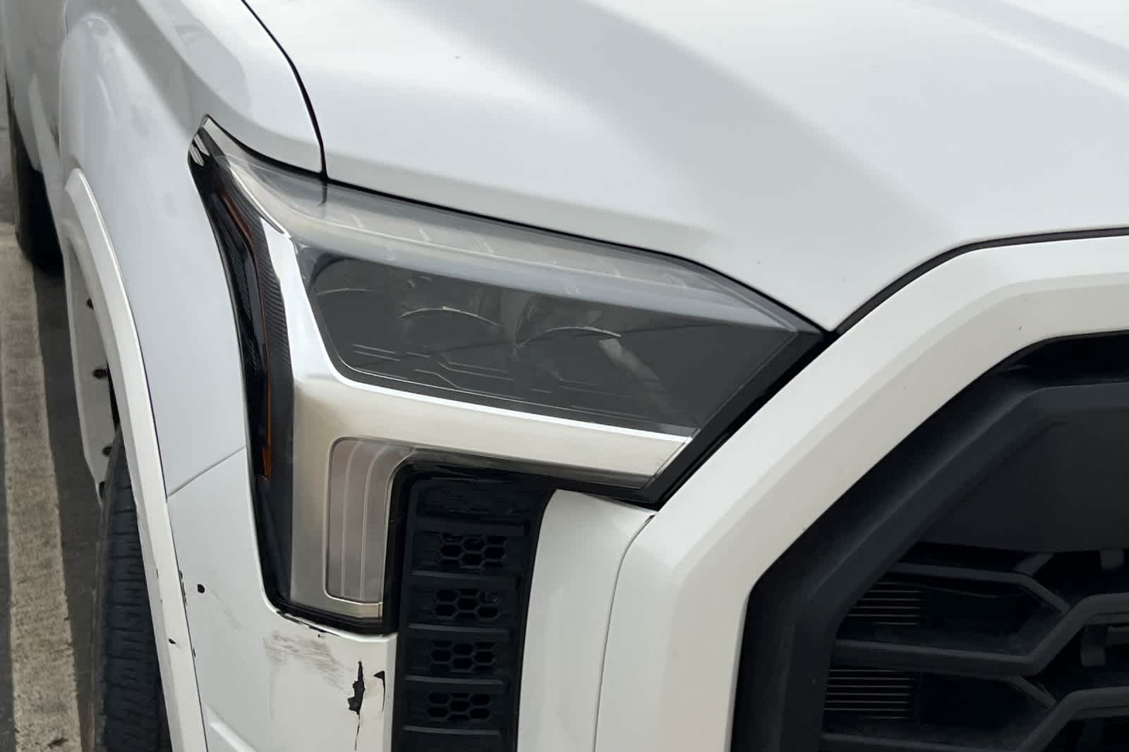 Thumbnail: 2022 Toyota Tundra - 8