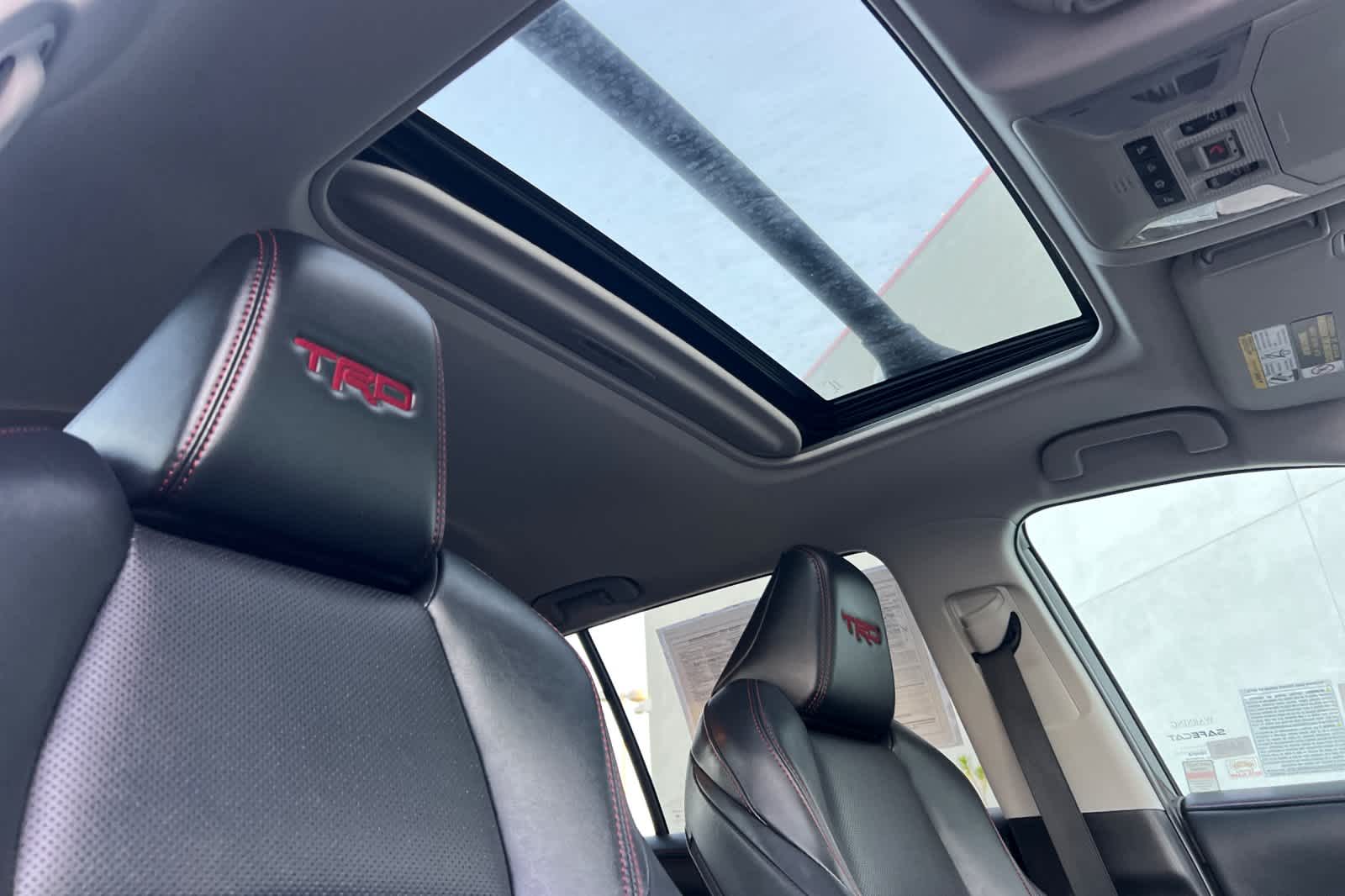 Thumbnail: 2020 Toyota RAV4 - 18