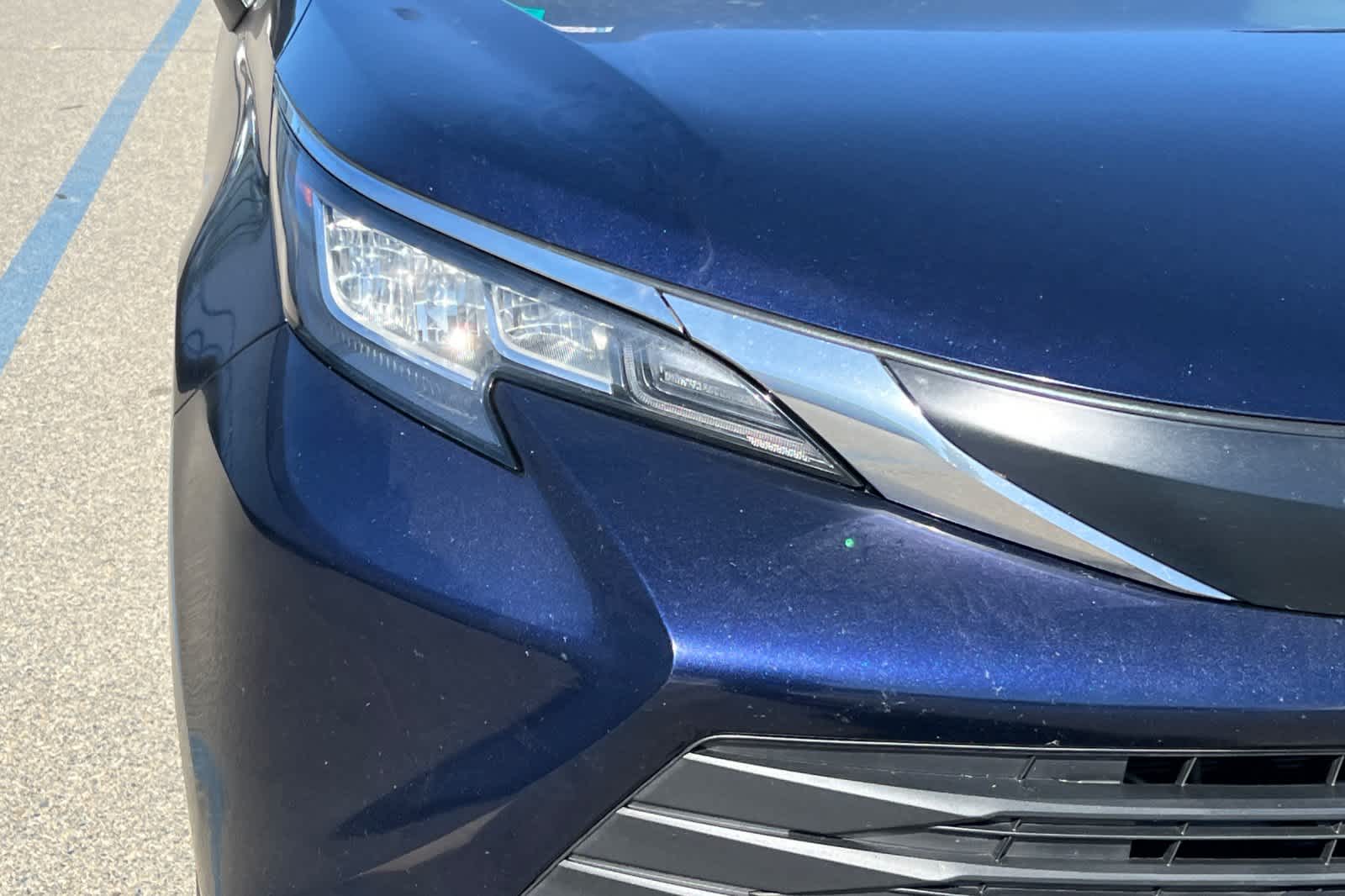 Thumbnail: 2023 Toyota Sienna - 14