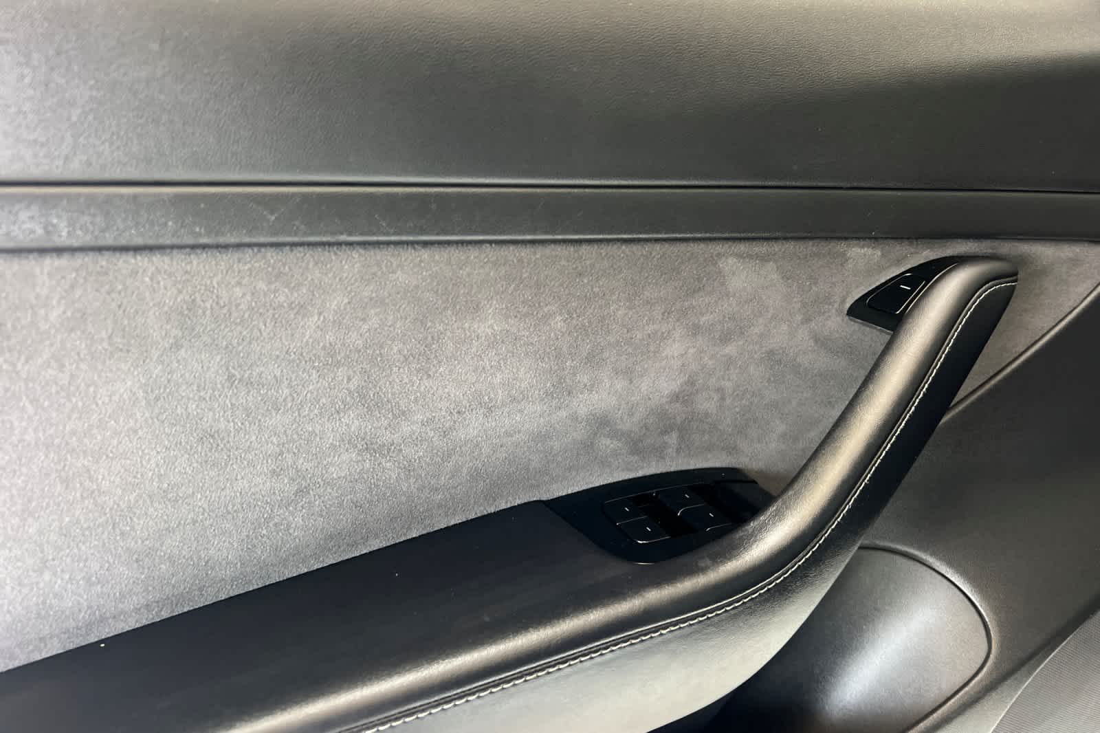 Thumbnail: 2020 Tesla Model 3 - 12