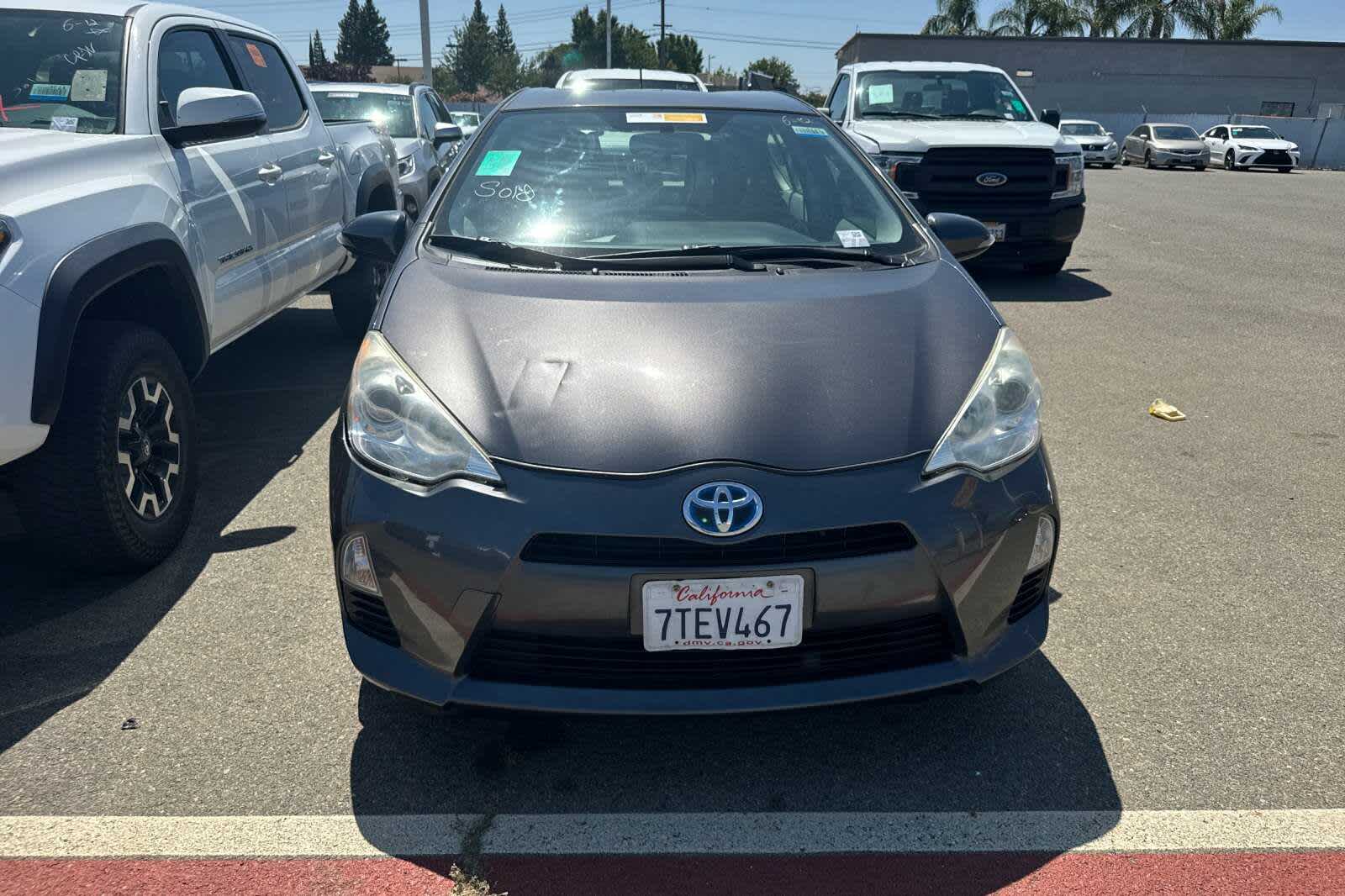 2012 Toyota Prius c Three 6