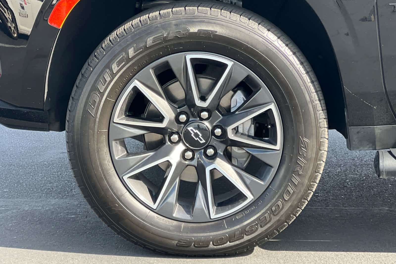 Thumbnail: 2021 Chevrolet Tahoe - 27