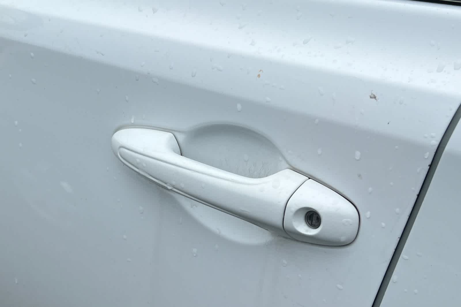 Thumbnail: 2014 Toyota RAV4 - 19