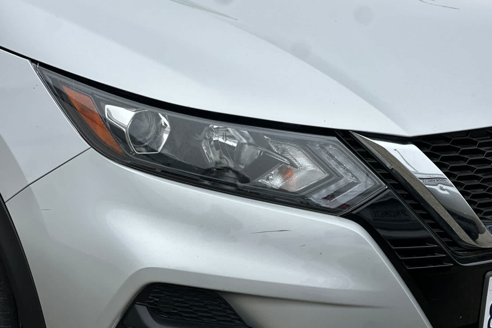 Thumbnail: 2021 Nissan Rogue Sport - 8