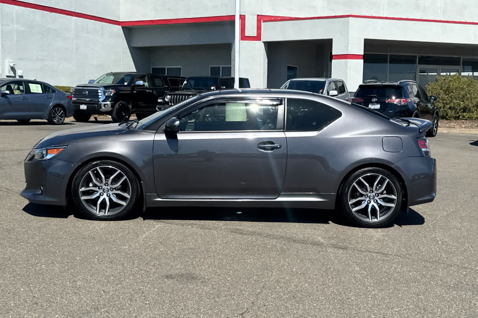 Thumbnail: 2016 Scion tC - 9