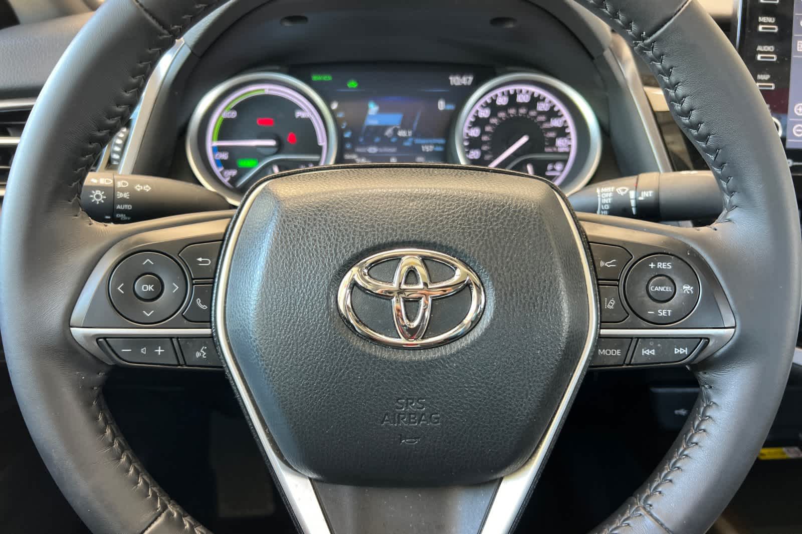 Thumbnail: 2023 Toyota Camry - 25