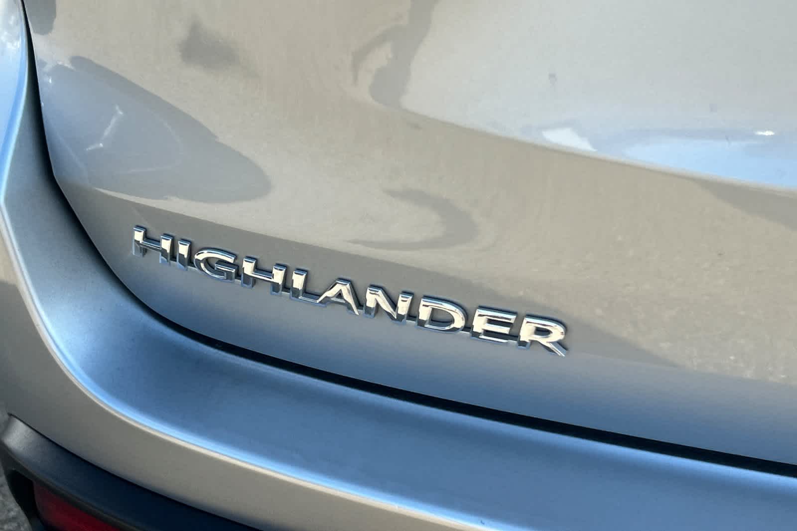 Thumbnail: 2018 Toyota Highlander - 7